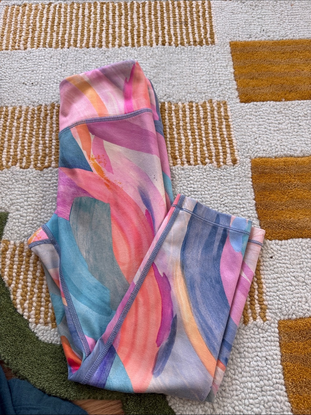 Athleta printed high rise chit chat capri size 8-10 girls